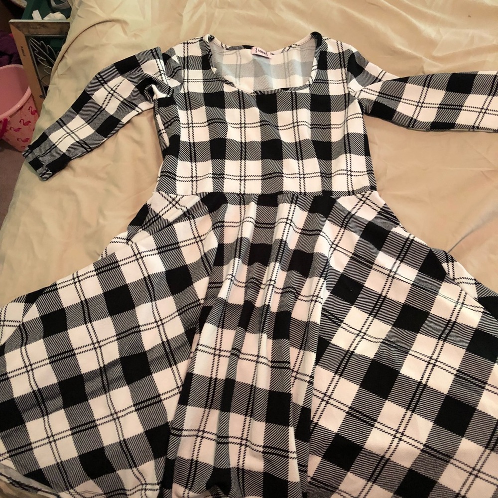 MM2 Black and White Plaid dress size 16 EUC